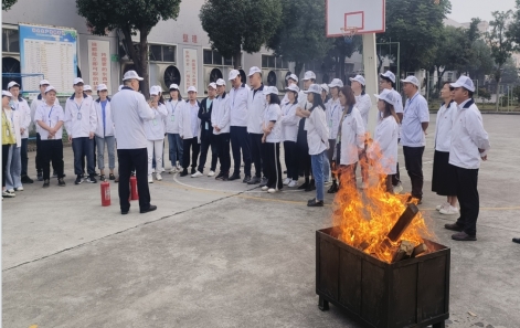 绷紧安全弦  筑牢防火墙—嘉善好博体育发展消防器材使用培训及实操演练